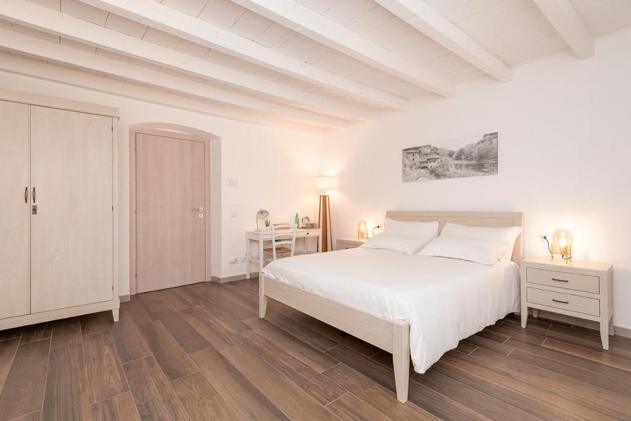 Bed and breakfast Porto Di Clanezzo Extérieur photo